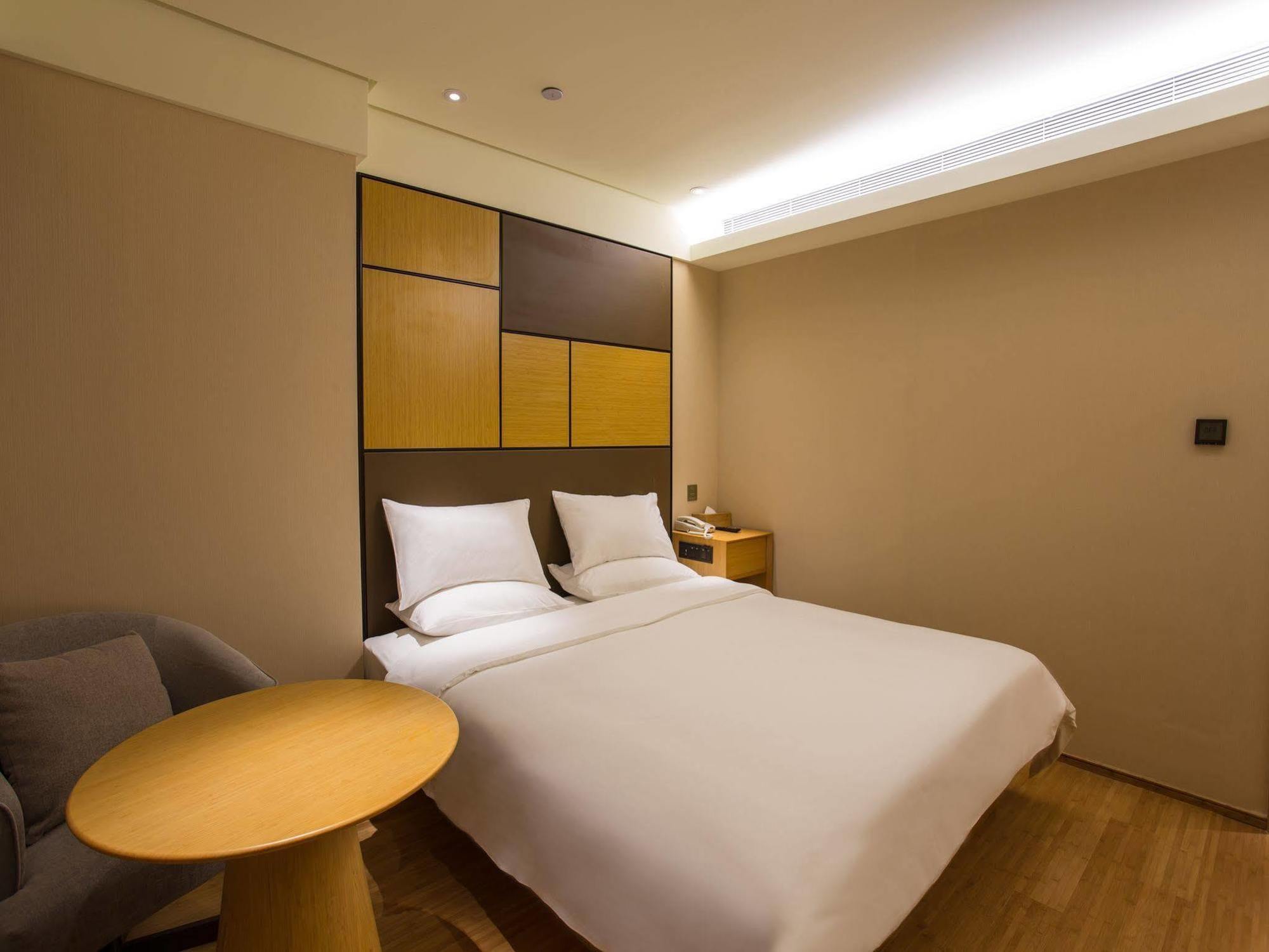 Ji Hotel Xintiandi Shanghaj Zewnętrze zdjęcie